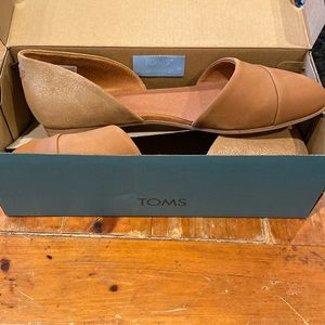 Toms slip ons- Jutti D’orsay